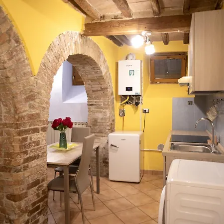 Appartamento Cozy - Special Nest In Perugia